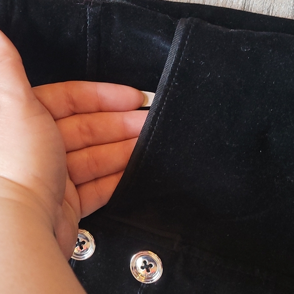 White House Black Market Womens Skirt Sz 8 Black Velour - Picture 2 of 4